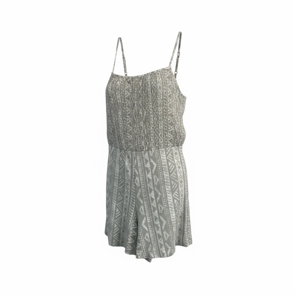 No Boundaries Pants - No Boundaries Light Green Striped Top